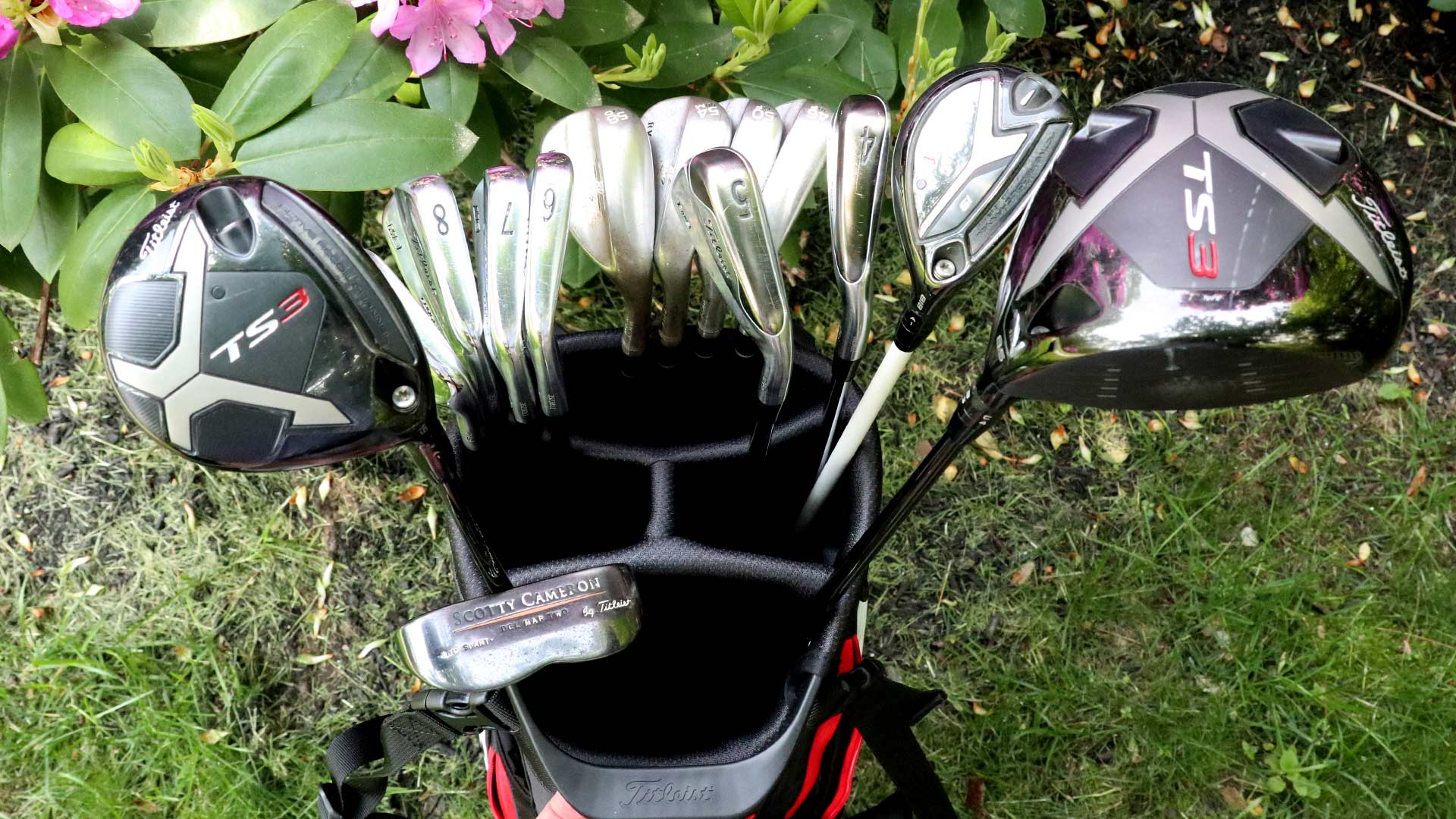 How to Organize a 4-Way Golf Bag 