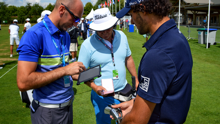 Titleist Fitting Technician Liam talks to Titleist...