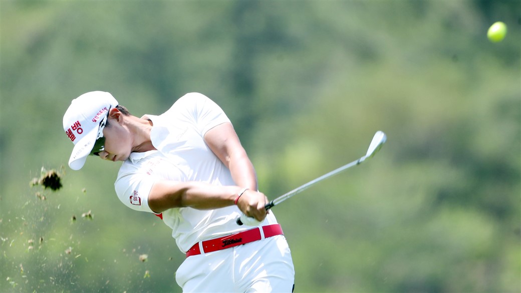 HyungJoon Lee hits an approach shot with the new Pro V1 x Yellow golf ball at the 2019 Descente Korea Munsingwear Matchplay